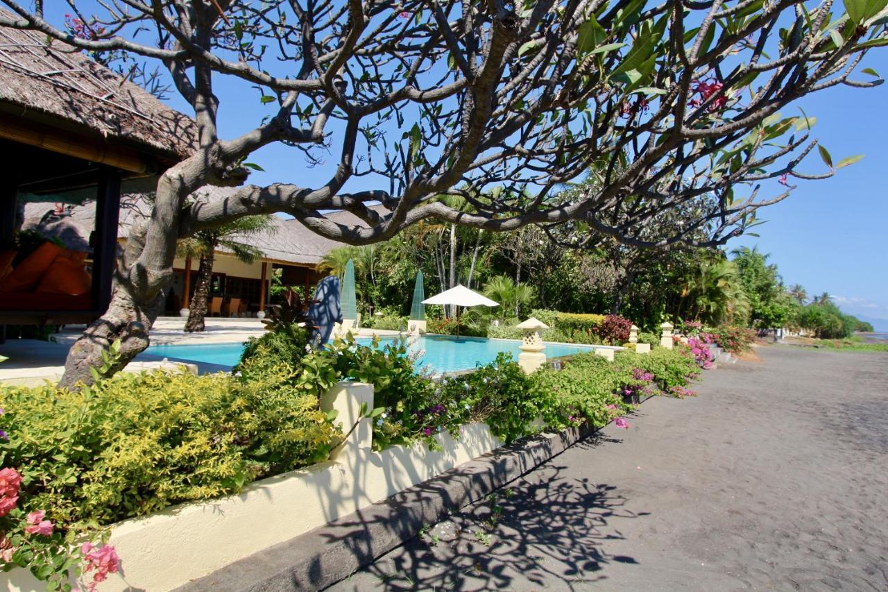 Villa Surgawi Ловина Экстерьер фото